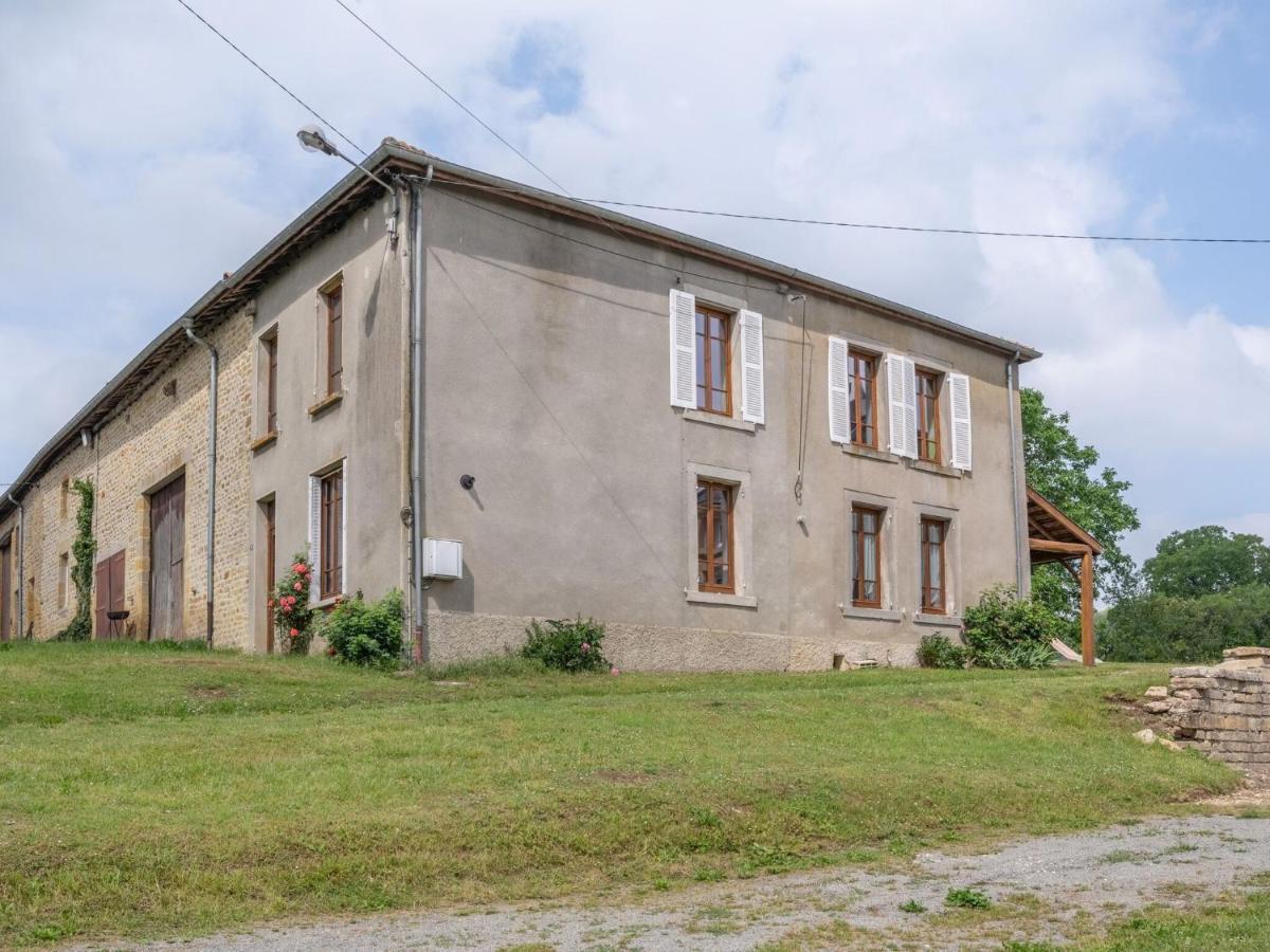 Vintage Holiday Home With Private Garden Nouart Zimmer foto