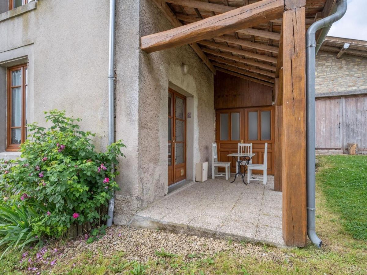 Vintage Holiday Home With Private Garden Nouart Zimmer foto